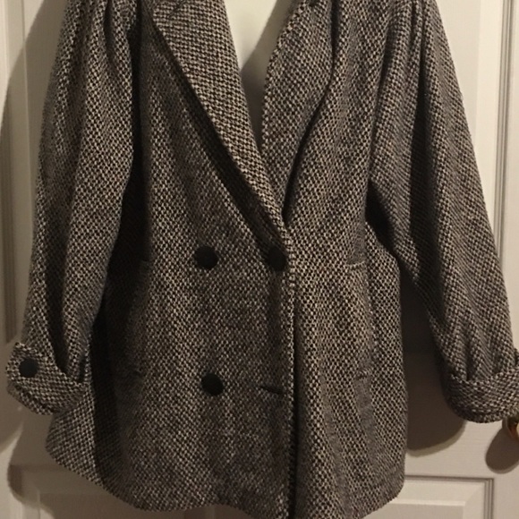 Women’s large tweed coat READ - Picture 1 of 5